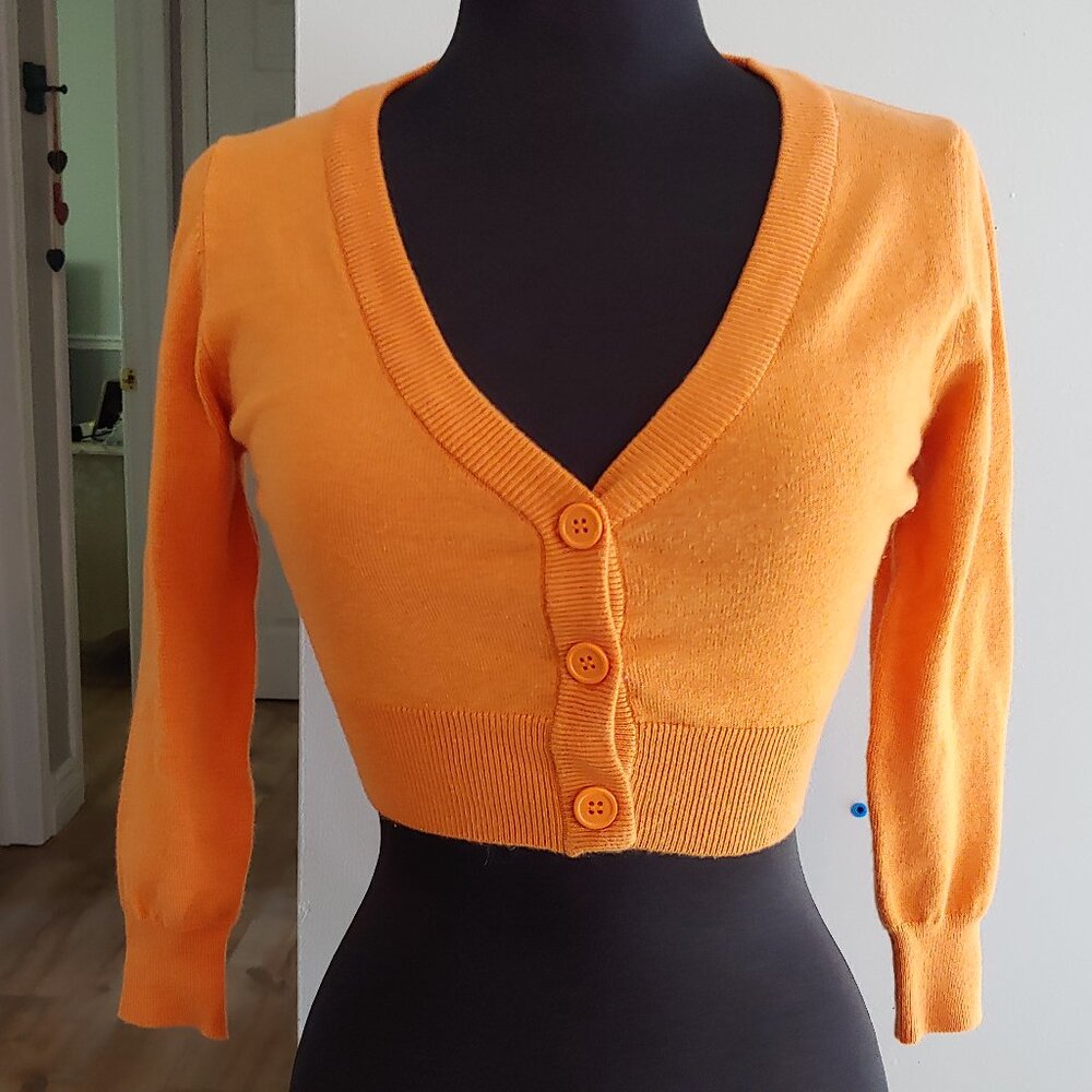 Cropped Orange Cardigan Sweater Size M